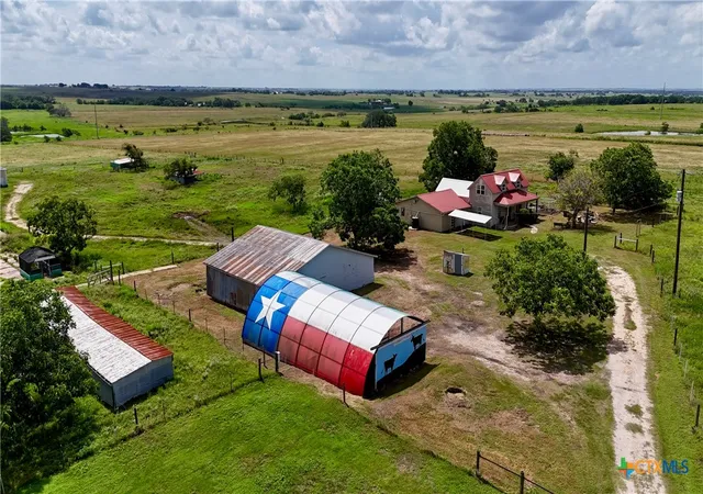 Homes for sale in Moulton, TX | 3901 N State Hwy 95, Moulton, TX 77975 | MLS# 616766
