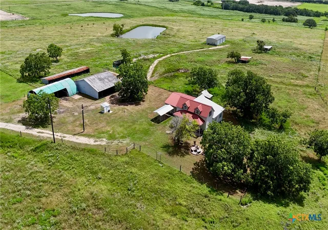 Homes for sale in Moulton, TX | 3901 N State Hwy 95, Moulton, TX 77975 | MLS# 616766