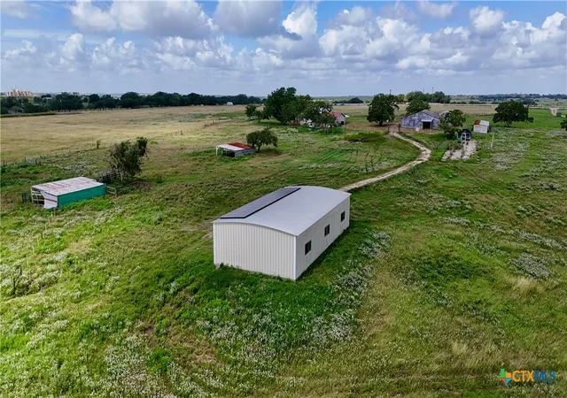 Homes for sale in Moulton, TX | 3901 N State Hwy 95, Moulton, TX 77975 | MLS# 616766