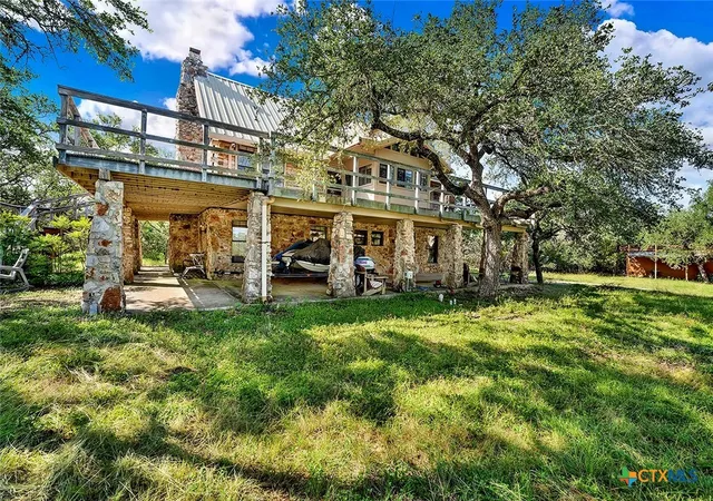 Photo 3 of Single family home for sale at 8015 Ozark Dr, San Marcos, TX 78666 | MLS# 616773 | Listing updated on 2026-06-14