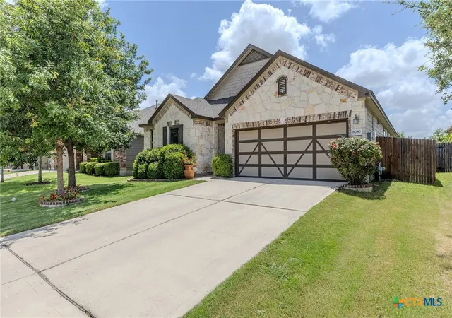 Photo 2 of Single family home for sale at 8080 Gato Ln, Round Rock, TX 78665 | MLS# 616822 | Listing updated on 2026-07-20