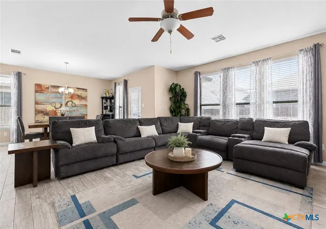 Photo 3 of Single family home for sale at 8080 Gato Ln, Round Rock, TX 78665 | MLS# 616822 | Listing updated on 2026-07-20