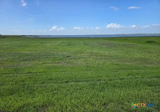 5th image of 14 Redfish Wy, Port Lavaca, TX 77979 | MLS# 616970