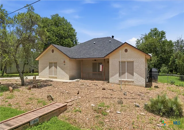 Photo 1 of Single family home for sale at 1895 Flaming Oak Dr, New Braunfels, TX 78132 | MLS# 616977 | Listing updated on 2026-07-11