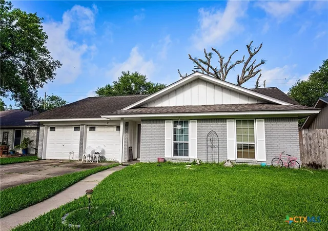 Photo 1 of Single family home for sale at 501 Magdalena Dr, Victoria, TX 77904 | MLS# 616955 | Listing updated on 2026-07-10