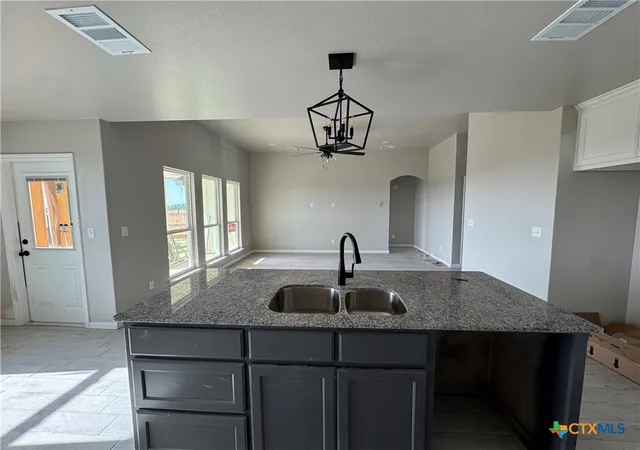 Photo 4 of Single family home for sale at 3103 Atascosa Dr, Temple, TX 76501 | MLS# 617036 | Listing updated on 2026-07-21