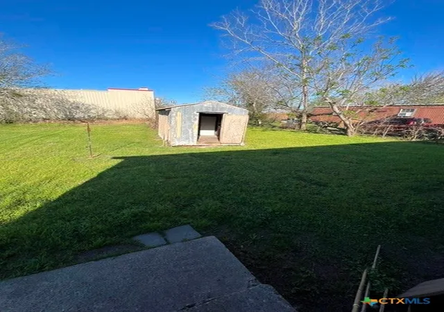 4th image of 436 Illinois St, Bloomington, TX 77951 | MLS# 617032