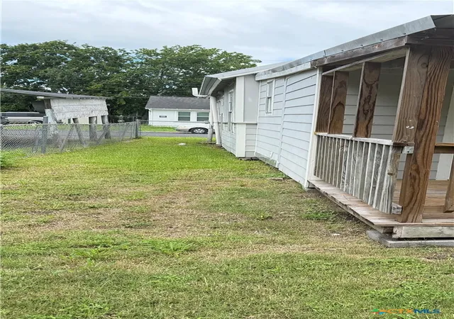 Photo 9 of Single family home for sale at 801 E Park Ave, Victoria, TX 77901 | MLS# 616917 | Listing updated on 2026-07-22