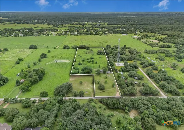 Photo 2 of Single family home for sale at 2631 Benbow Rd, Inez, TX 77968 | MLS# 614602 | Listing updated on 2026-07-30