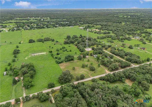 Photo 33 of Single family home for sale at 2631 Benbow Rd, Inez, TX 77968 | MLS# 614602 | Listing updated on 2026-07-30
