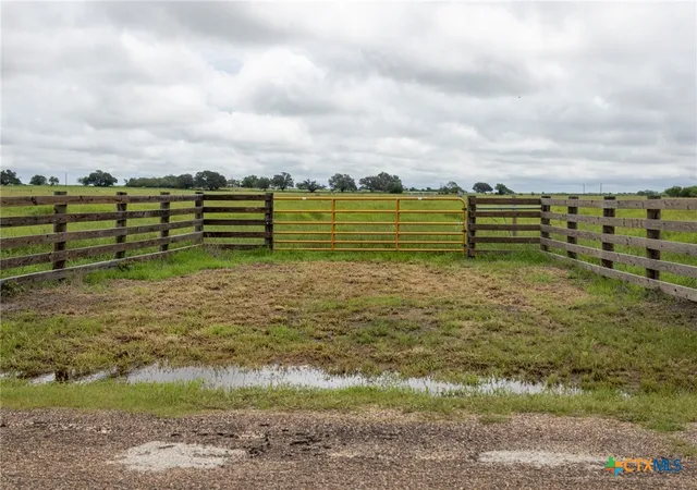 Photo 3 of House for sale at 901 Walker Rd, Goliad, TX 77963 | MLS# 616808 | Listing updated on 2026-06-18