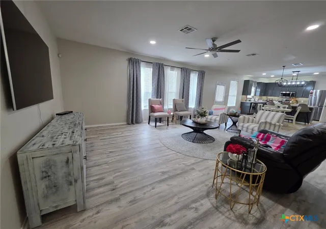 Photo 2 of Single family home for sale at 6203 Taree Loop, Killeen, TX 76549 | MLS# 617074 | Listing updated on 2026-06-18