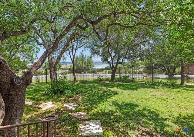 3rd image of 1443 Kings Cove Dr, Canyon Lake, TX 78133 | MLS# 617251