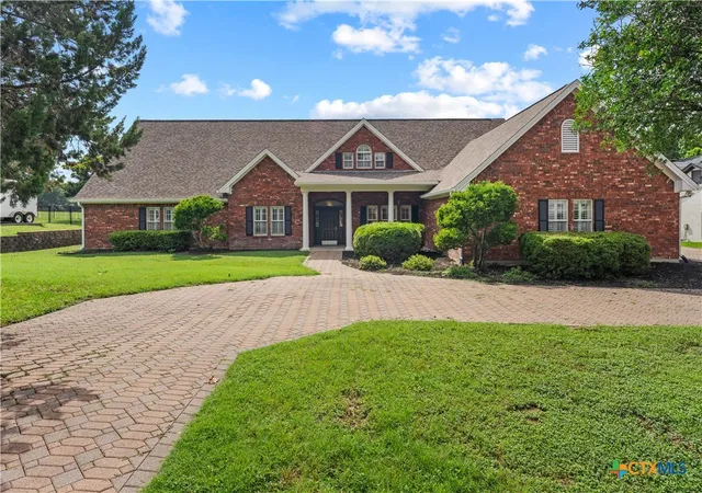 Photo 1 of Single family home for sale at 3421 Chisholm Trl, Salado, TX 76571 | MLS# 617273 | Listing updated on 2026-07-15