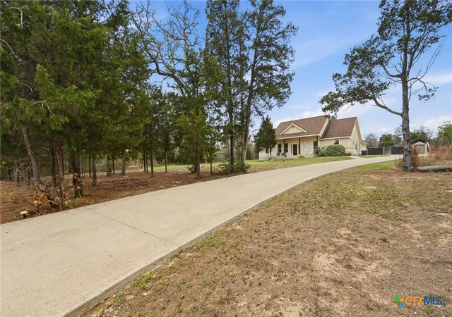 Photo 1 of Single family home for sale at 202 Cedar Hills Dr, Elgin, TX 78621 | MLS# 617311 | Listing updated on 2026-09-26