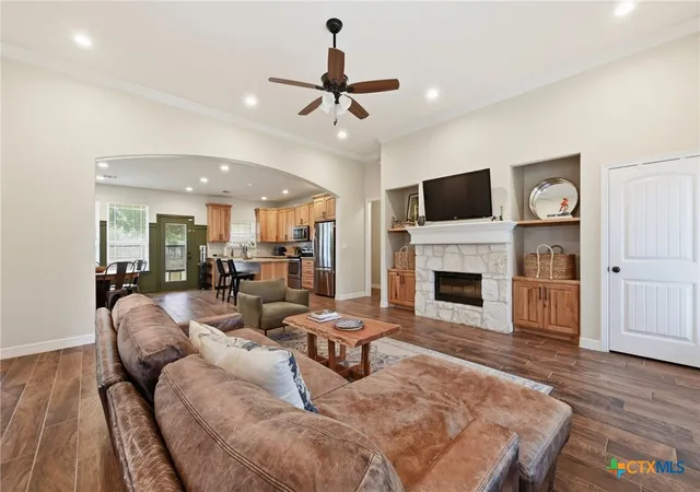 Photo 4 of Single family home for sale at 202 Cedar Hills Dr, Elgin, TX 78621 | MLS# 617311 | Listing updated on 2026-09-26
