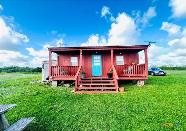 1st image of 607 Tap Rd, Port Lavaca, TX 77979 | MLS# 617316