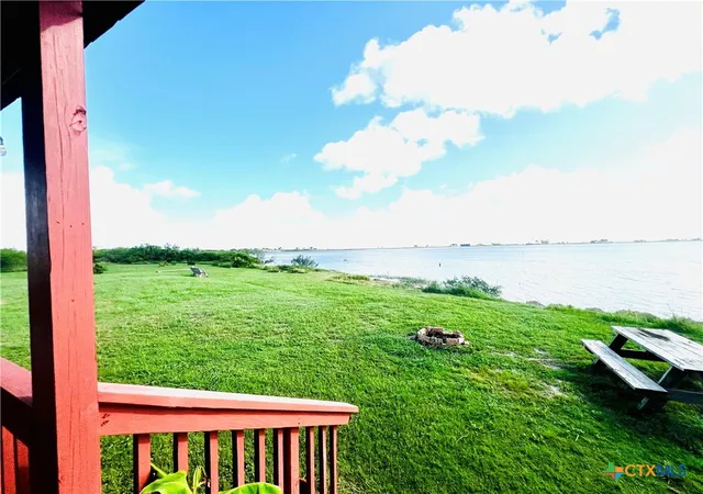 3rd image of 607 Tap Rd, Port Lavaca, TX 77979 | MLS# 617316