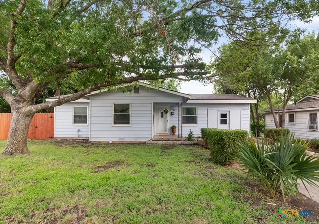2nd image of 1922 S 41st St, Temple, TX 76504 | MLS# 617220