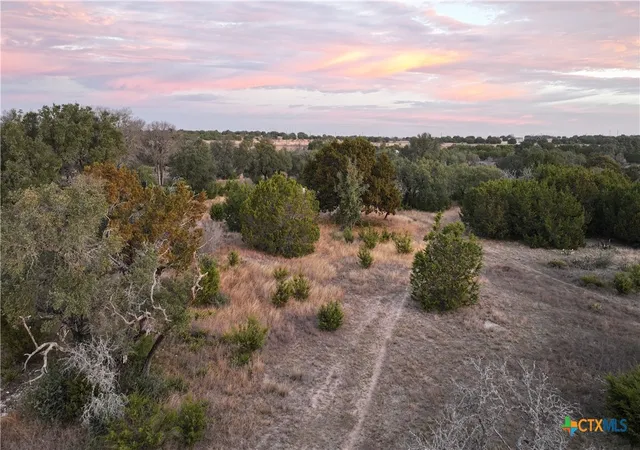 4th image of 405 Heartleaf Dr, Lampasas, TX 76550 | MLS# 617382