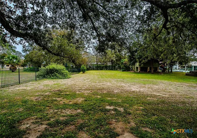 Homes for sale in Mc Queeney, TX | 187 Royal George Cir, Mc Queeney, TX 78123 | MLS# 617384