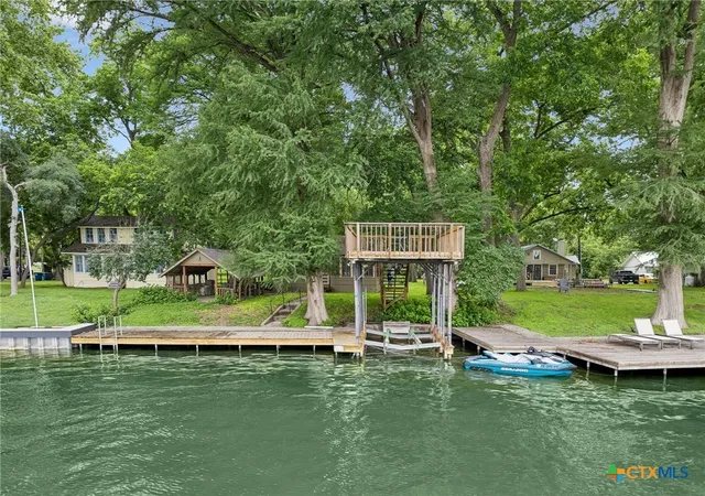 Homes for sale in Mc Queeney, TX | 1307 Terminal Loop Rd, Mc Queeney, TX 78123 | MLS# 617408