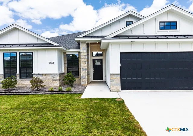 Photo 3 of Single family home for sale at 1462 Walker Pl Blvd, Copperas Cove, TX 76522 | MLS# 617428 | Listing updated on 2026-06-20