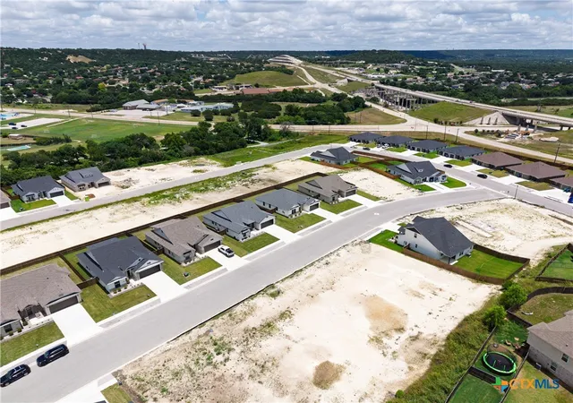 42nd image of 1462 Walker Pl Blvd, Copperas Cove, TX 76522 | MLS# 617428