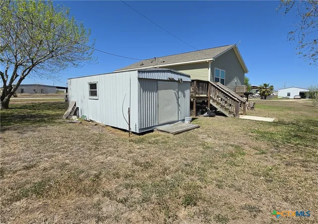 4th image of 501 S 13Th St, Seadrift, TX 77983 | MLS# 617433