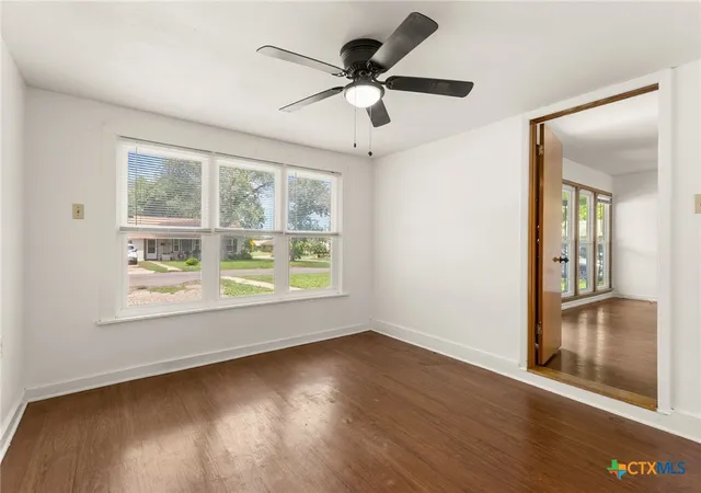 Homes for sale in Seguin, TX | 432 Romberg St, Seguin, TX 78155 | MLS# 617303
