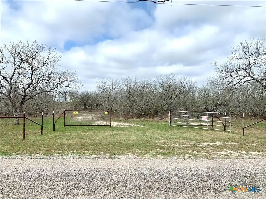 Photo 1 of Land for sale at 000 Pierce Rd, Goliad, TX 77963 | MLS# 617449 | Listing updated on 2026-10-21