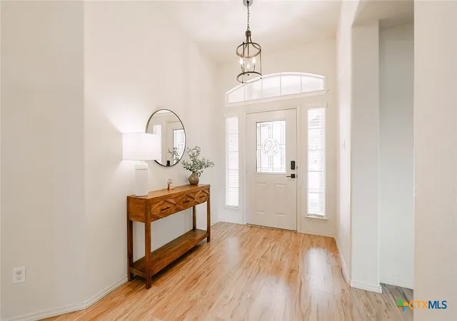 Photo 3 of Single family home for sale at 236 Bauxite Dr, Jarrell, TX 76537 | MLS# 617518 | Listing updated on 2026-06-22