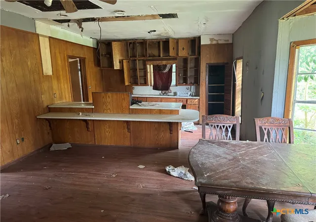 4th image of 206 Farish Ave, Rosebud, TX 76570 | MLS# 617012