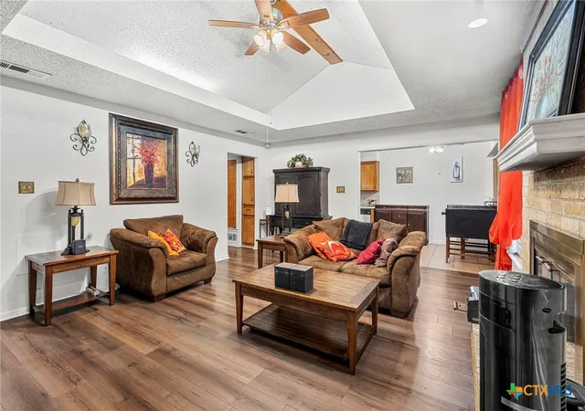 2nd image of 1610 Ronstan Dr, Killeen, TX 76549 | MLS# 617571