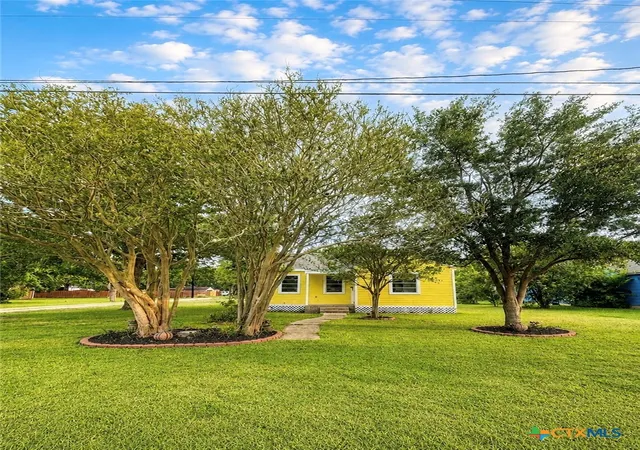 Homes for sale in Palacios, TX | 1109 4th St, Palacios, TX 77465 | MLS# 617631