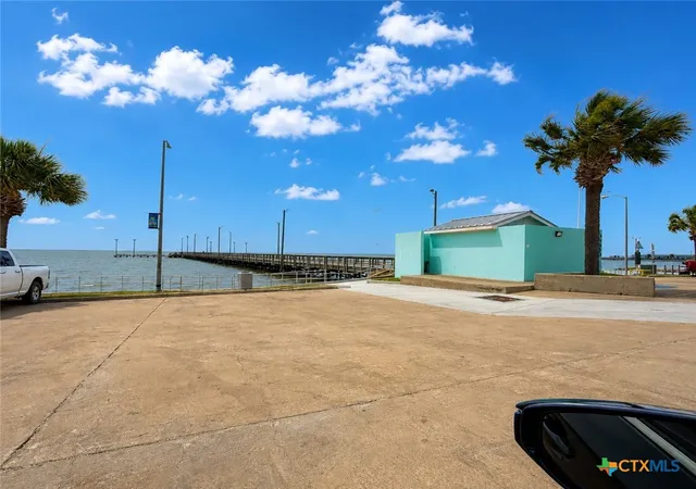 Homes for sale in Palacios, TX | 1109 4th St, Palacios, TX 77465 | MLS# 617631