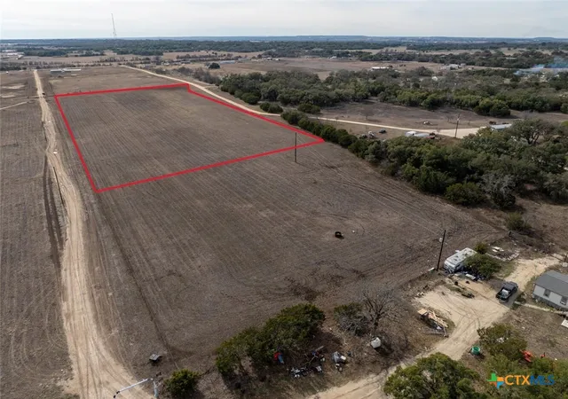 Homes for sale in Florence, TX | 840 County Road 226, Florence, TX 76527 | MLS# 617624