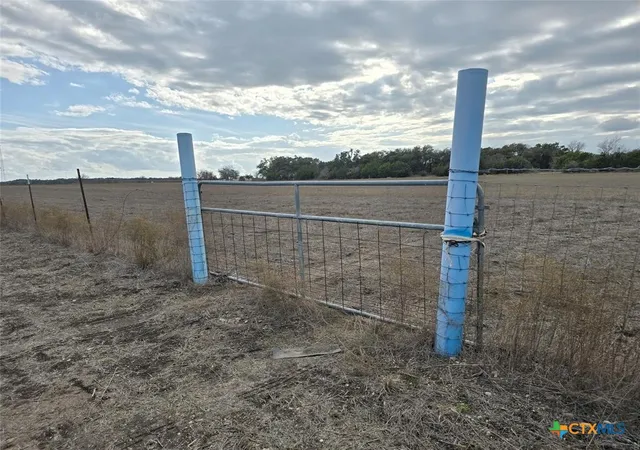 Homes for sale in Florence, TX | 840 County Road 226, Florence, TX 76527 | MLS# 617624