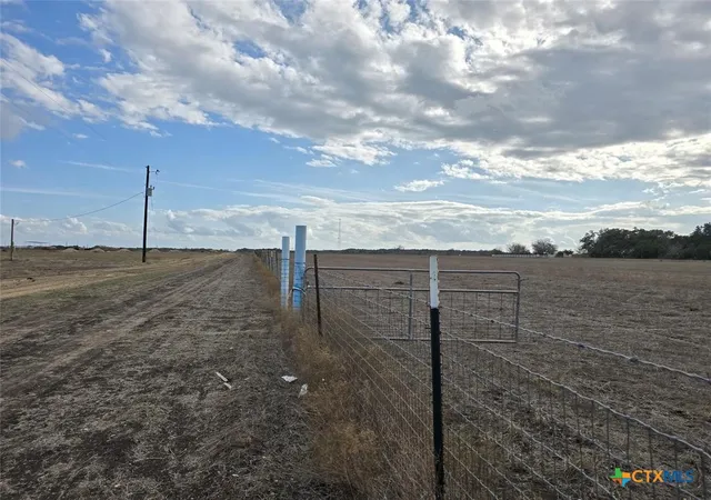 Homes for sale in Florence, TX | 840 County Road 226, Florence, TX 76527 | MLS# 617624
