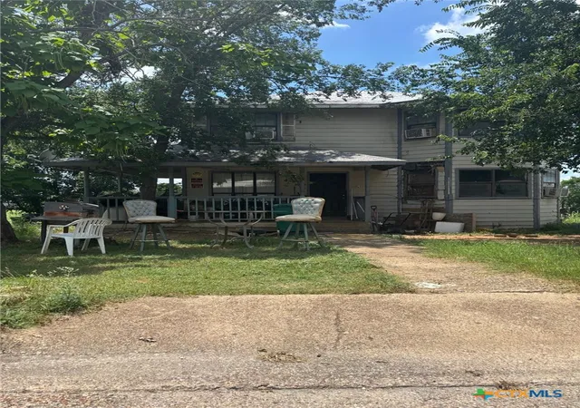 1st image of 407 N 14th St, Gatesville, TX 76528 | MLS# 617710