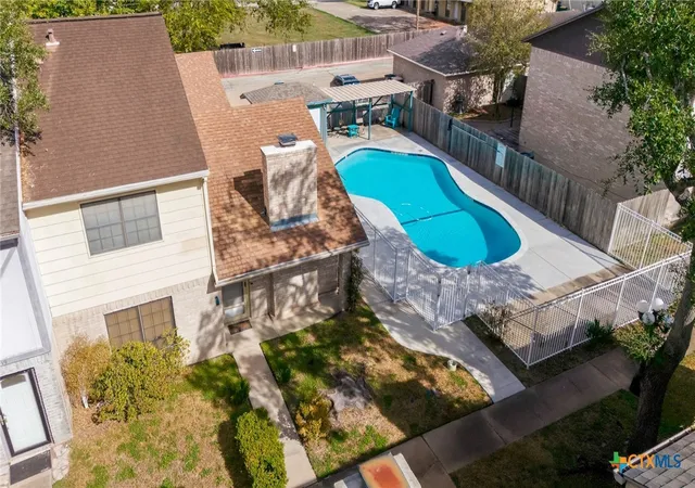 Photo 1 of Townhouse for sale at 101 A Maplewood Dr #20, Victoria, TX 77901 | MLS# 617644 | Listing updated on 2026-09-17