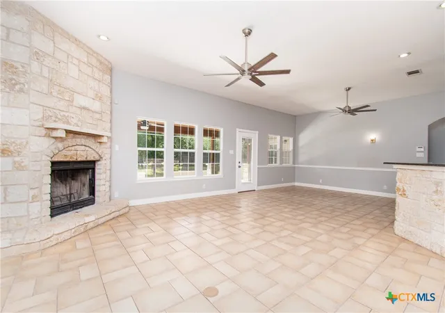 4th image of 409 Northcliffe Dr, Belton, TX 76513 | MLS# 617070