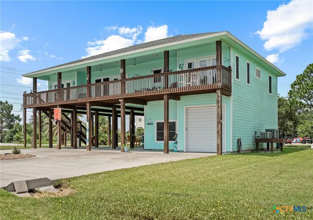 3rd image of 23 Macey St, Port O Connor, TX 77982 | MLS# 617757