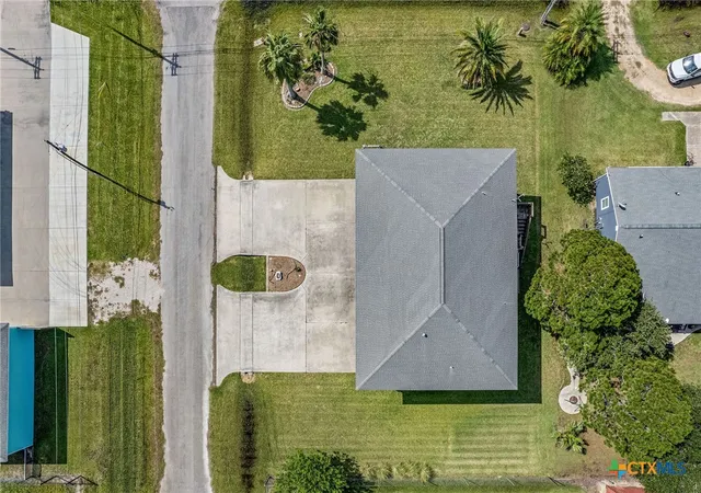 5th image of 23 Macey St, Port O Connor, TX 77982 | MLS# 617757