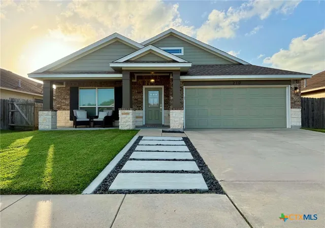 Homes for sale in Victoria, TX | 210 Cobble Stone Ct, Victoria, TX 77904 | MLS# 617782