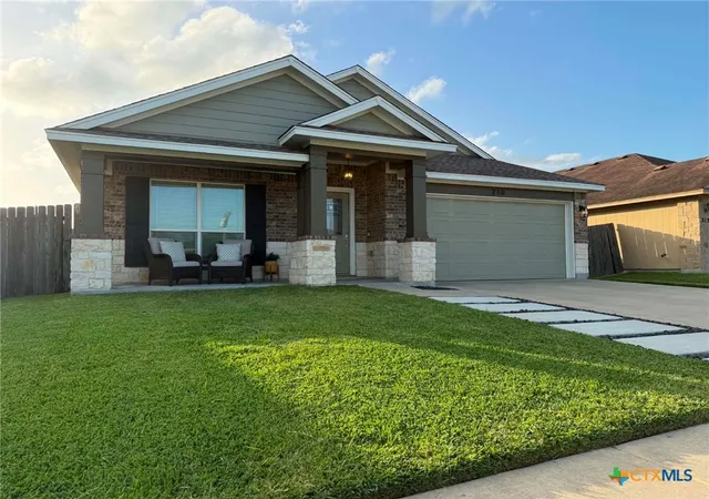 Homes for sale in Victoria, TX | 210 Cobble Stone Ct, Victoria, TX 77904 | MLS# 617782