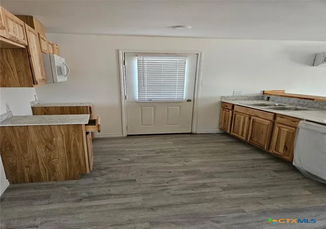 7th image of 208 Northside Dr, Harker Heights, TX 76548 | MLS# 617795