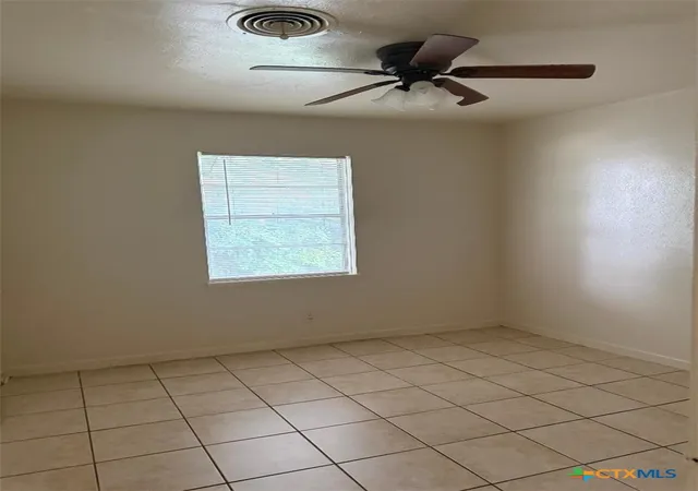 Photo 3 of Single family home for sale at 1201 Bonnie Dr, Killeen, TX 76549 | MLS# 617794 | Listing updated on 2026-06-25
