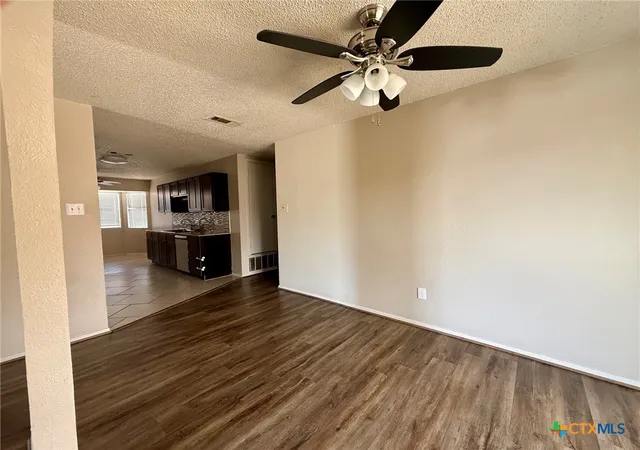 4th image of 3513 Plains Dr, Killeen, TX 76542 | MLS# 617835
