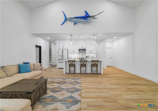 4th image of 72 Southwind Dr, Port O Connor, TX 77982 | MLS# 617409